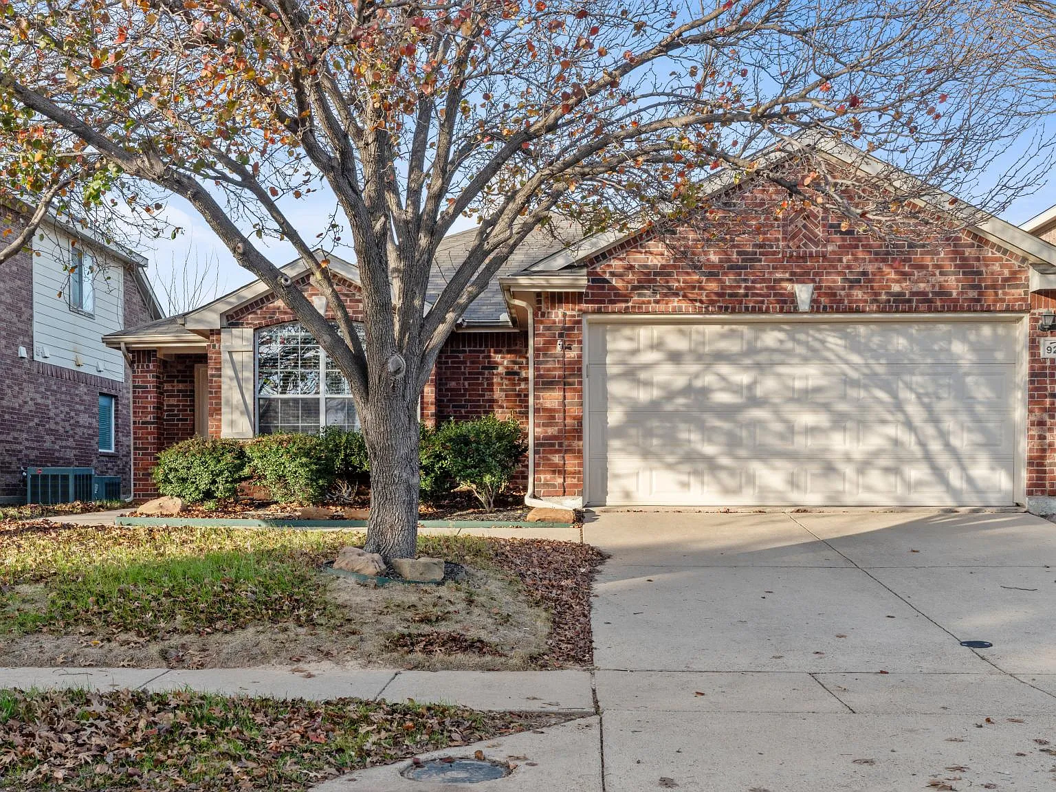 3 bed, 1469 sqft, $2,095 — Photo 2