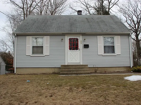 111 Woodbury Ave, Stamford, CT 06907