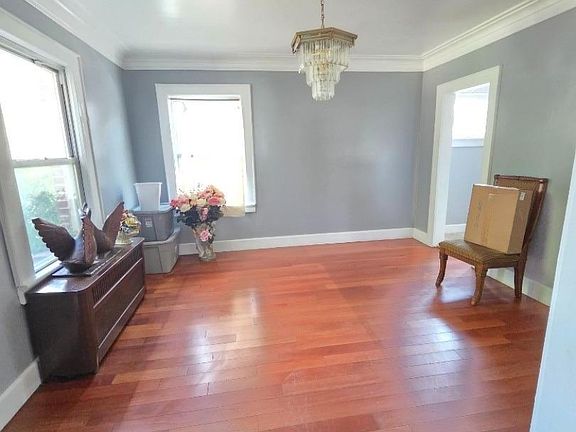 5th image of 434 Conover Ter