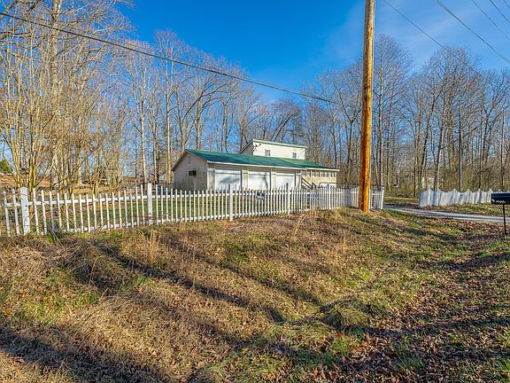 2nd image of 5444 Henson Gap Rd