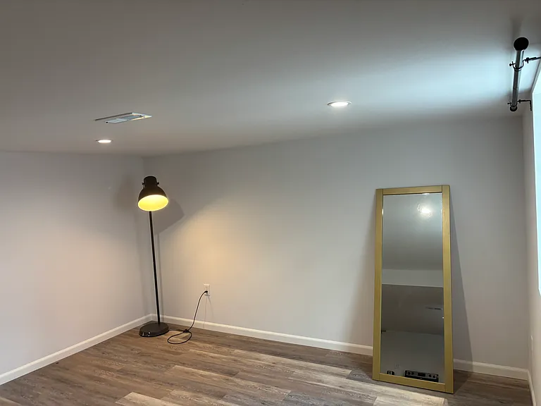 6315 Joslyn Pl — Photo 11