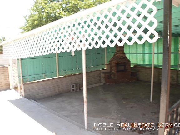 4th image of 3875 Acacia St
