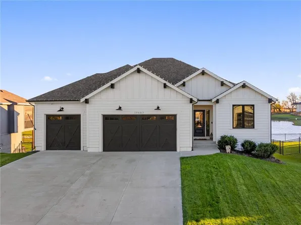 19403 W 201st Ter, Spring Hill, KS 66083