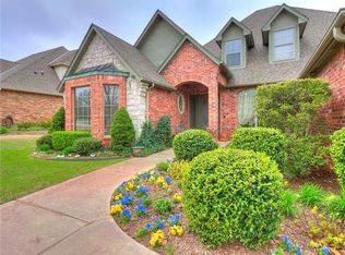 3301 Savoy Cir, Edmond, OK 73003