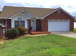 1270 Bennington Way, Dandridge, TN 37725