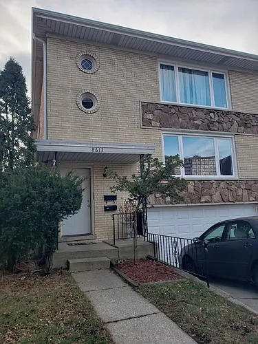 8613 W Catherine Ave #1 Photo 1
