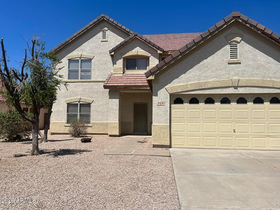 2430 E County Down Dr