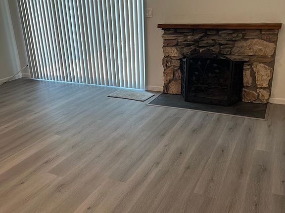 3rd image of 891 Miller Ave