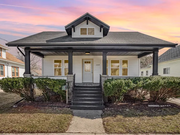 1209 S Van Buren St, Bay City, MI 48708