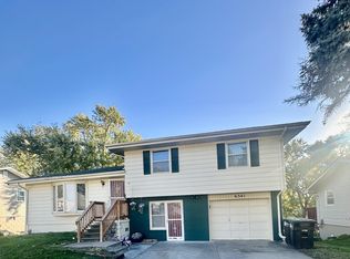 6341 Read St, Omaha, NE 68152
