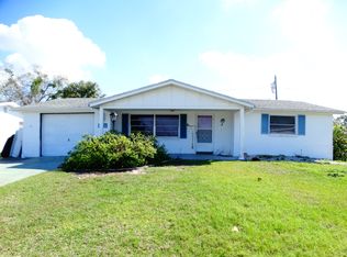 4146 Shoreline Dr, New Port Richey, FL 34652