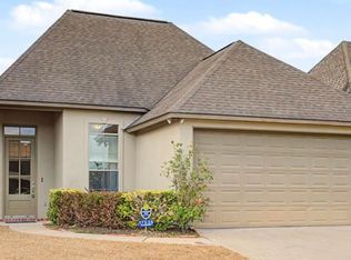 17535 Lake Willow Ave, Baton Rouge, LA 70817