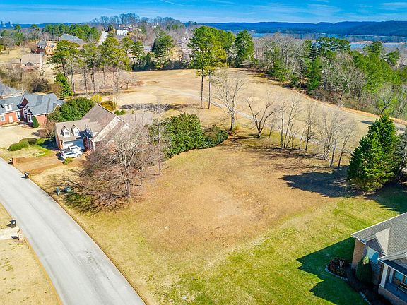 4th image of 7110 River Run Dr #119