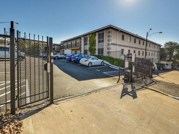 2401 Manor Rd APT 223