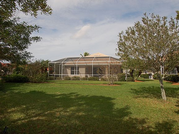 3rd image of 3850 Wild Orchid Ct