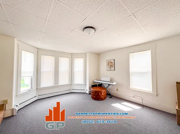 47 Spaulding St, Barre, VT 05641