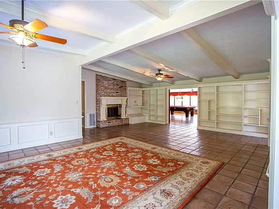4th image of 20 Timberly Dr