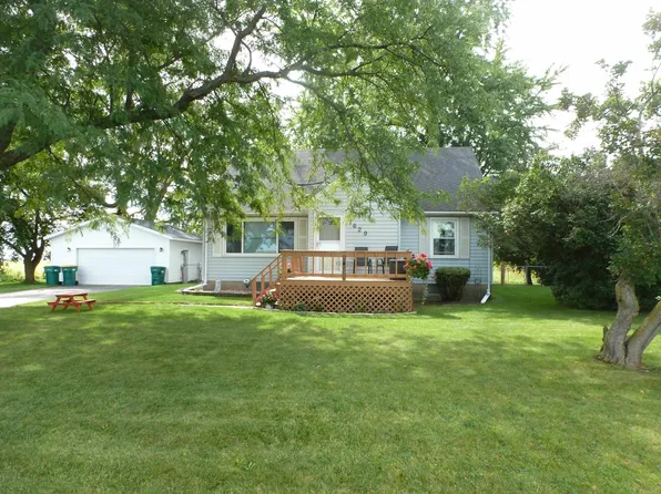 1629 W German Rd, Bay City, MI 48708