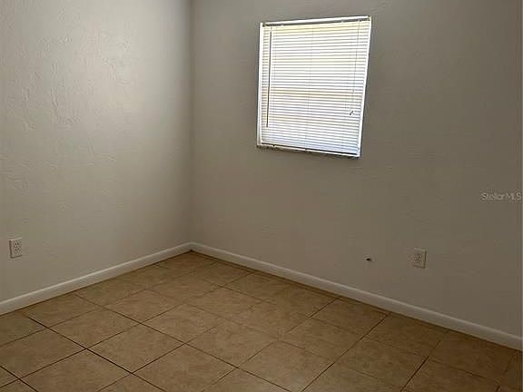 5th image of 1713 NE 71st St #17