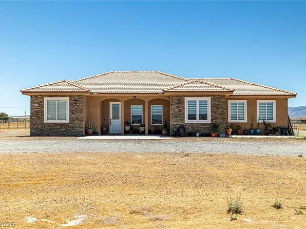 2671 E Hacienda St, Pahrump, NV 89048