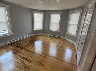 106 Illinois St #2, Worcester, MA 01603