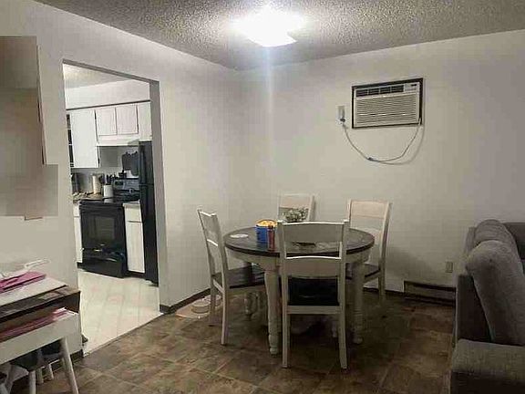 4th image of 1830 W Sylvester St #5