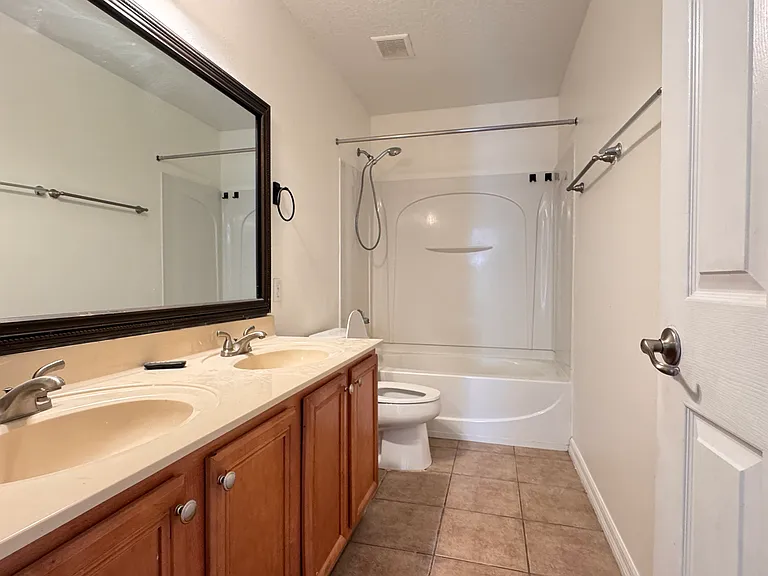 9944 Chorlton Cir — Photo 13