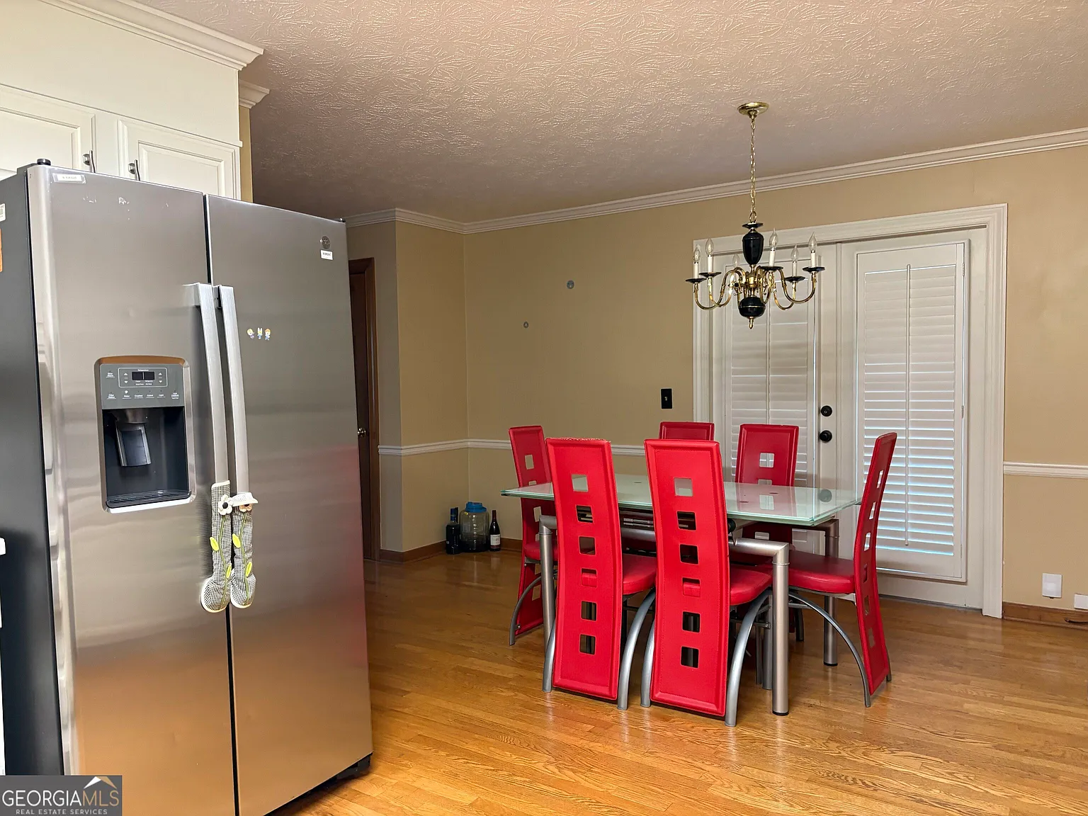 3 bed, 2.5 bath, 2221 sqft, $2,200 — Photo 4