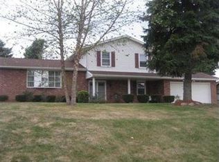 12231 Pueblo Path Ave NW, Uniontown, OH 44685