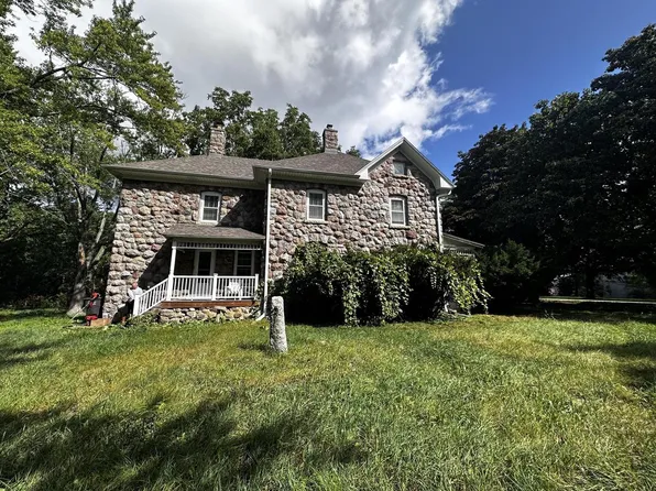 N8421 Tamarack ROAD, Elkhorn, WI 53121