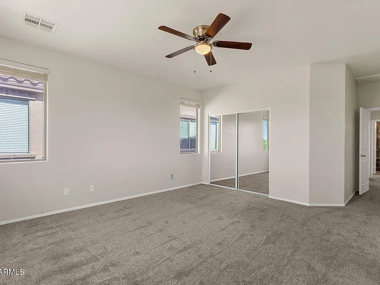 3074 S Southwind Dr — Photo 30