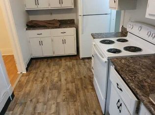 148 Grant Ave #148A, Vandergrift, PA 15690