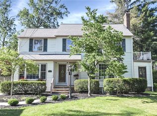 28302 W Oviatt Rd, Bay Village, OH 44140