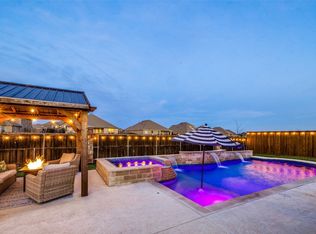 1105 Hondo Ln, Forney, TX 75126