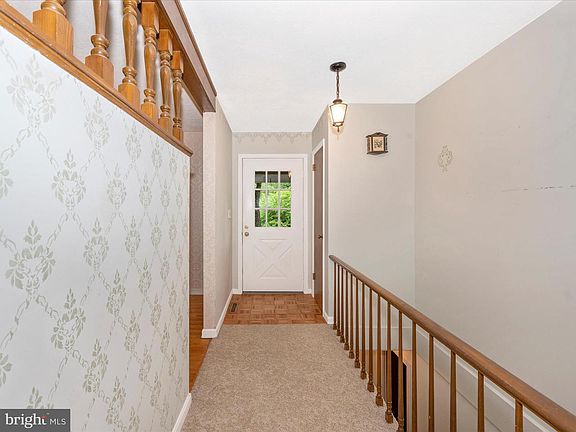 4th image of 6617 Jacks Ct