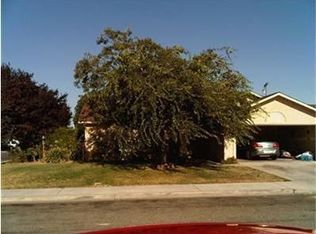 1437 Cashew Ct, Madera, CA 93637