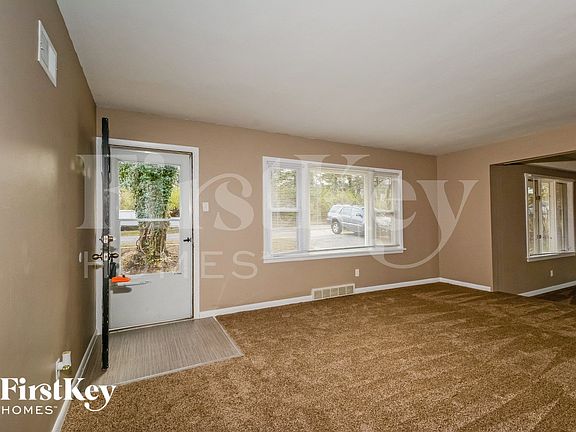 2nd image of 5415 Parker Rd