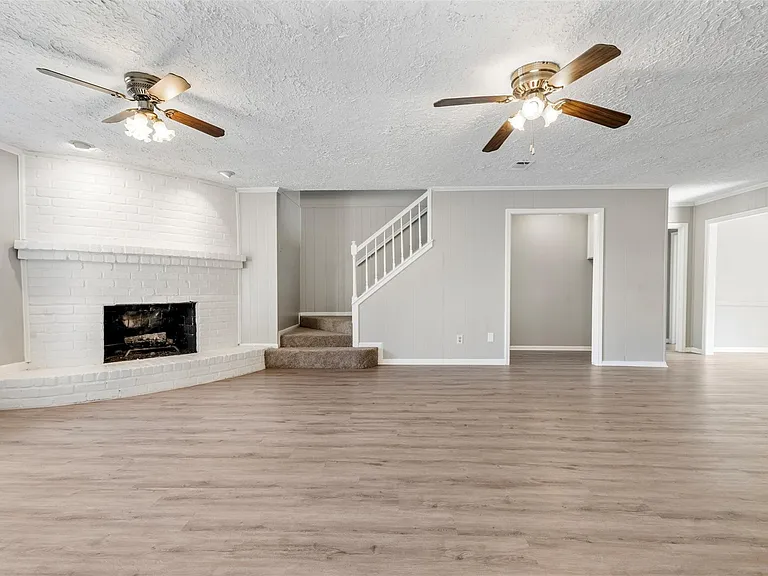 4106 Cypress Hill Dr — Photo 11