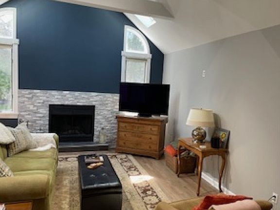 5th image of 150 Chateau Thierry Ave