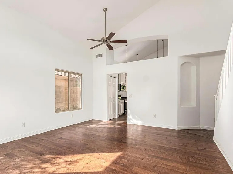 1710 W Hiddenview Dr — Photo 13