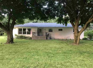 1616 E Paw Paw Pike, Peru, IN 46970