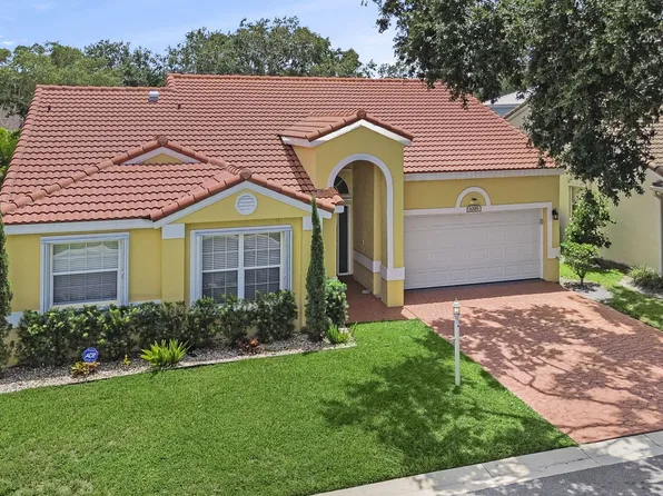 1095 Roble Way, Palm Beach Gardens, FL 33410