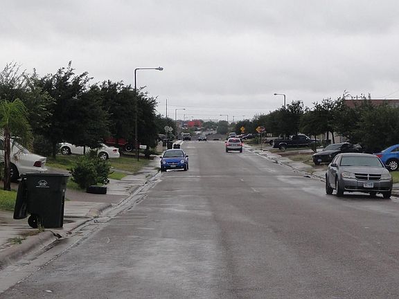 2nd image of 3514 Cuatro Vientos Dr