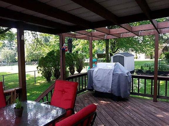 4th image of 202 Havenhill Dr
