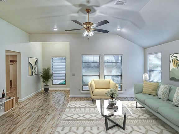 5th image of 627 Ozark Ln