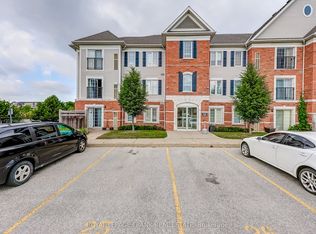 94 Aspen Springs Dr #311, Clarington, ON L1C 5N4