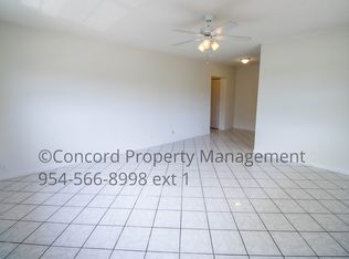 2537 Lincoln St APT 20, Hollywood, FL 33020