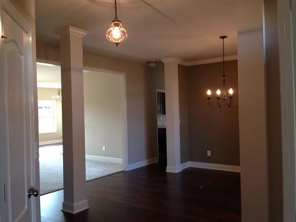 5th image of 116 NW Brentstone Way
