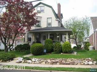 261 Cleveland Ave, Hasbrouck Heights, NJ 07604