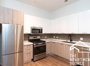 2550 S Wabash Ave #4O2, Chicago, IL 60616
